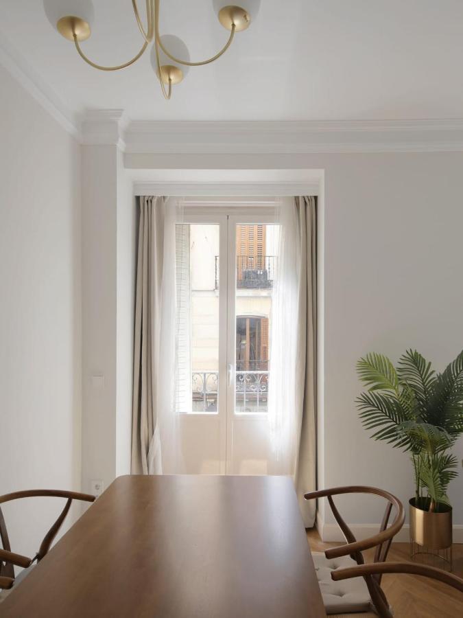 Deluxe Apartment Near Gran Via Madrid Kültér fotó