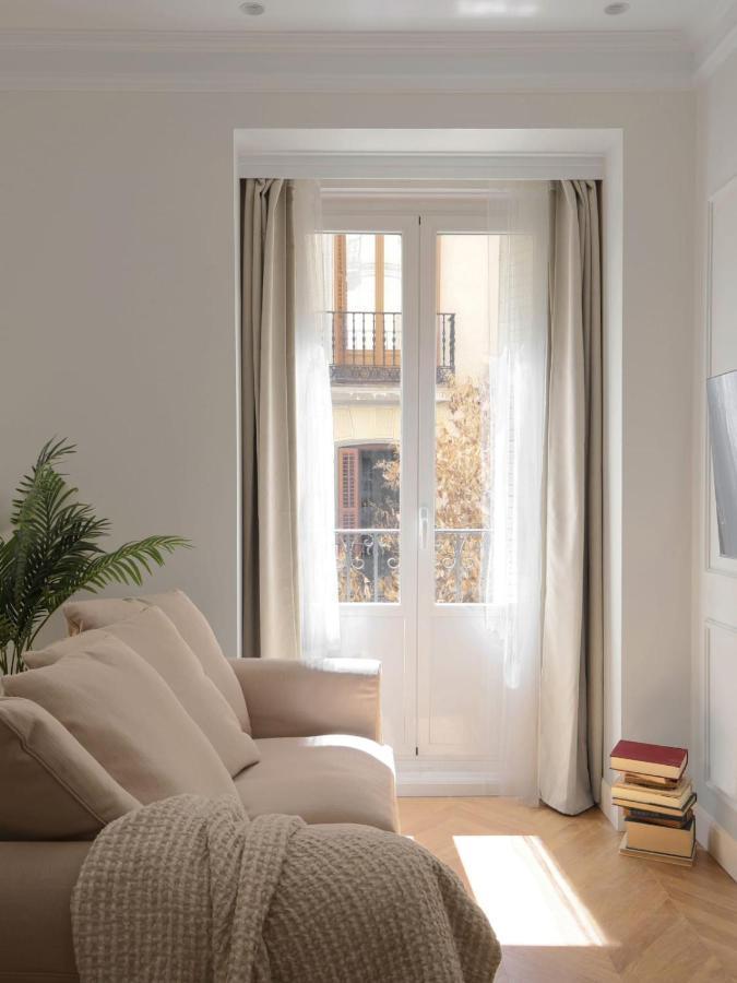 Deluxe Apartment Near Gran Via Madrid Kültér fotó