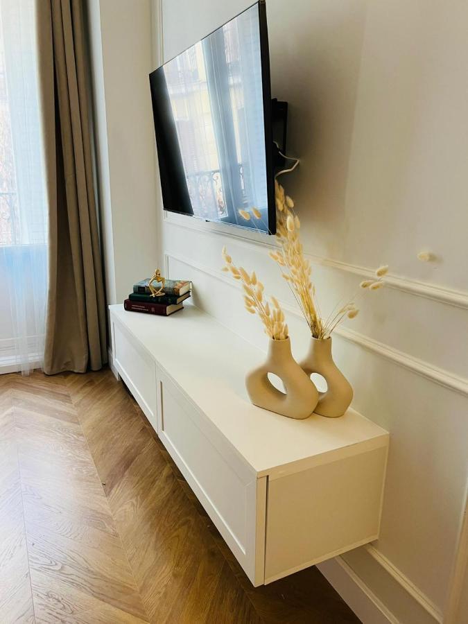 Deluxe Apartment Near Gran Via Madrid Kültér fotó