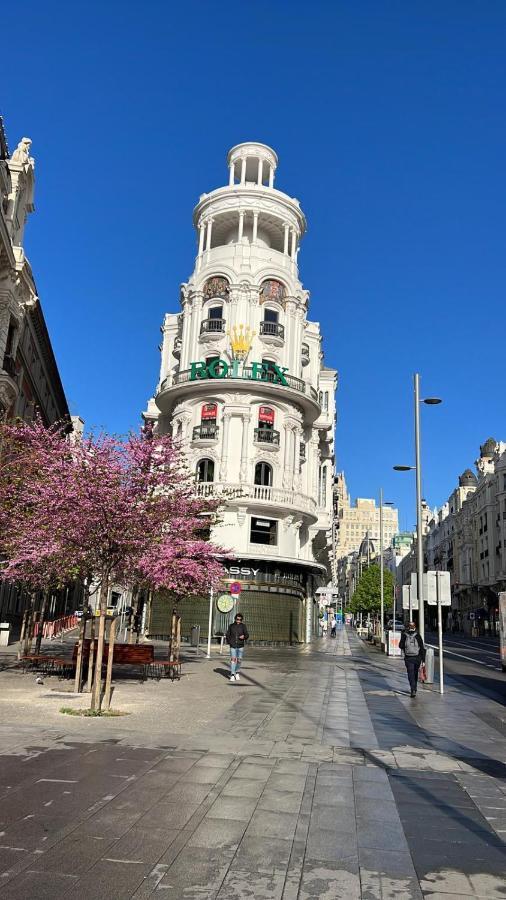 Deluxe Apartment Near Gran Via Madrid Kültér fotó